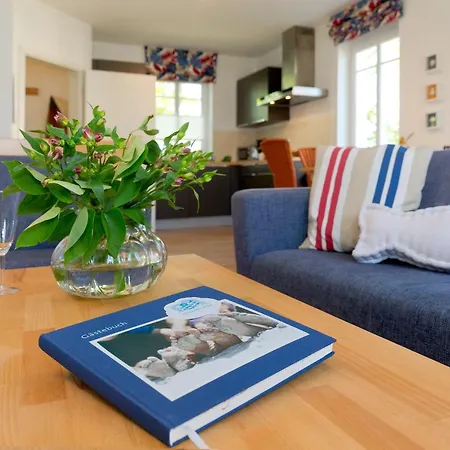 Ahlbecker Hoehe App Strandkorb Херингсдорф